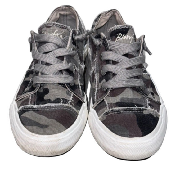 Blowfish Shoes - Blowfish Malibu Maxine 2 Memory Foam Slip On Canvas Sneakers